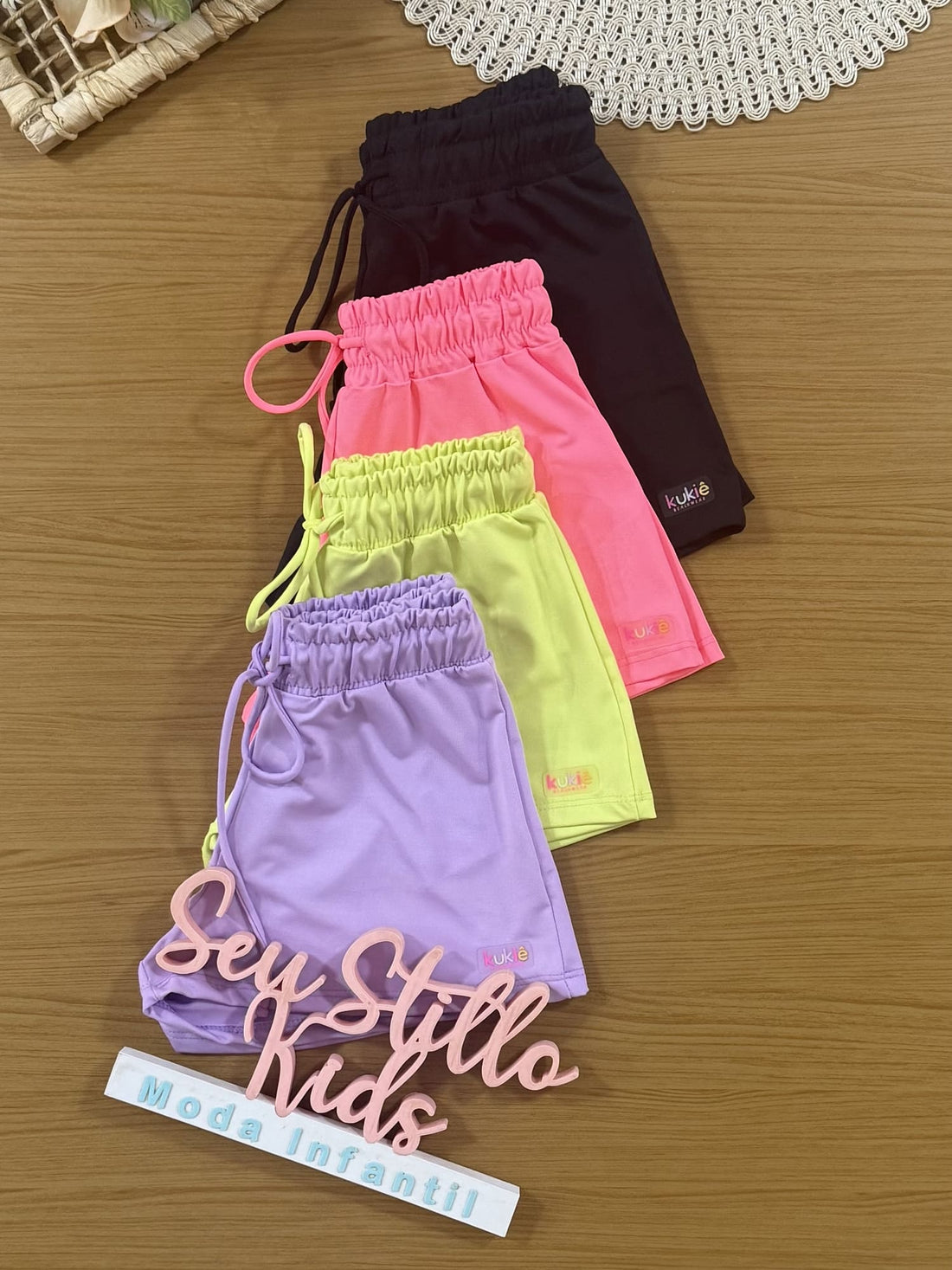Shorts Infantil com Proteção Solar Kukiê Verão Preto