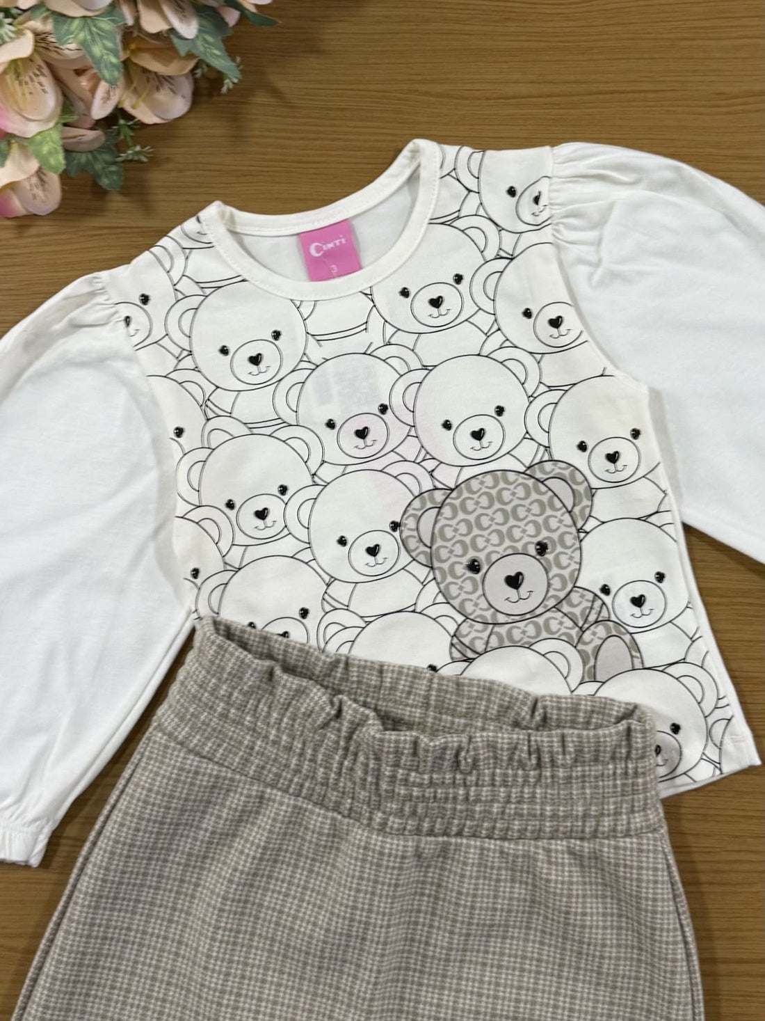 Conjunto Infantil Cinti Inverno com Short-Saia Bege e Blusa Ursinhos