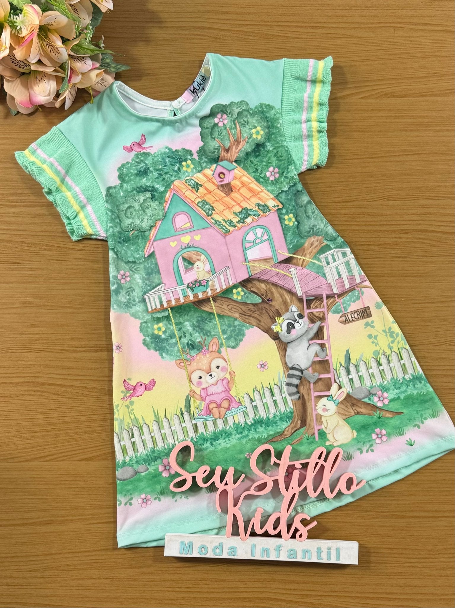 Vestido Infantil Kukie Inverno Manga Curta Casa na Árvore