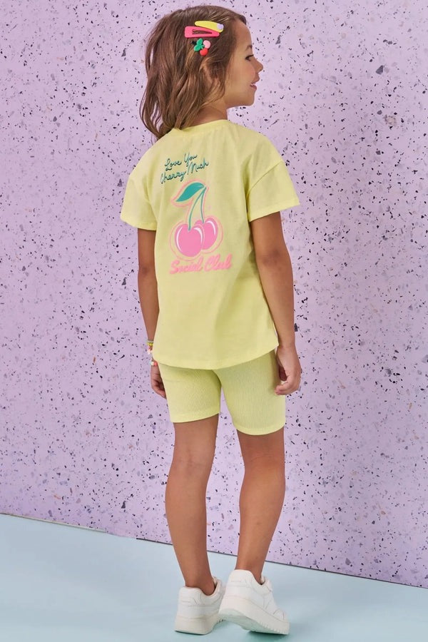 Conjunto Infantil Kukiê Verão com Shorts Ciclista e Blusa Amarela Cerejinha