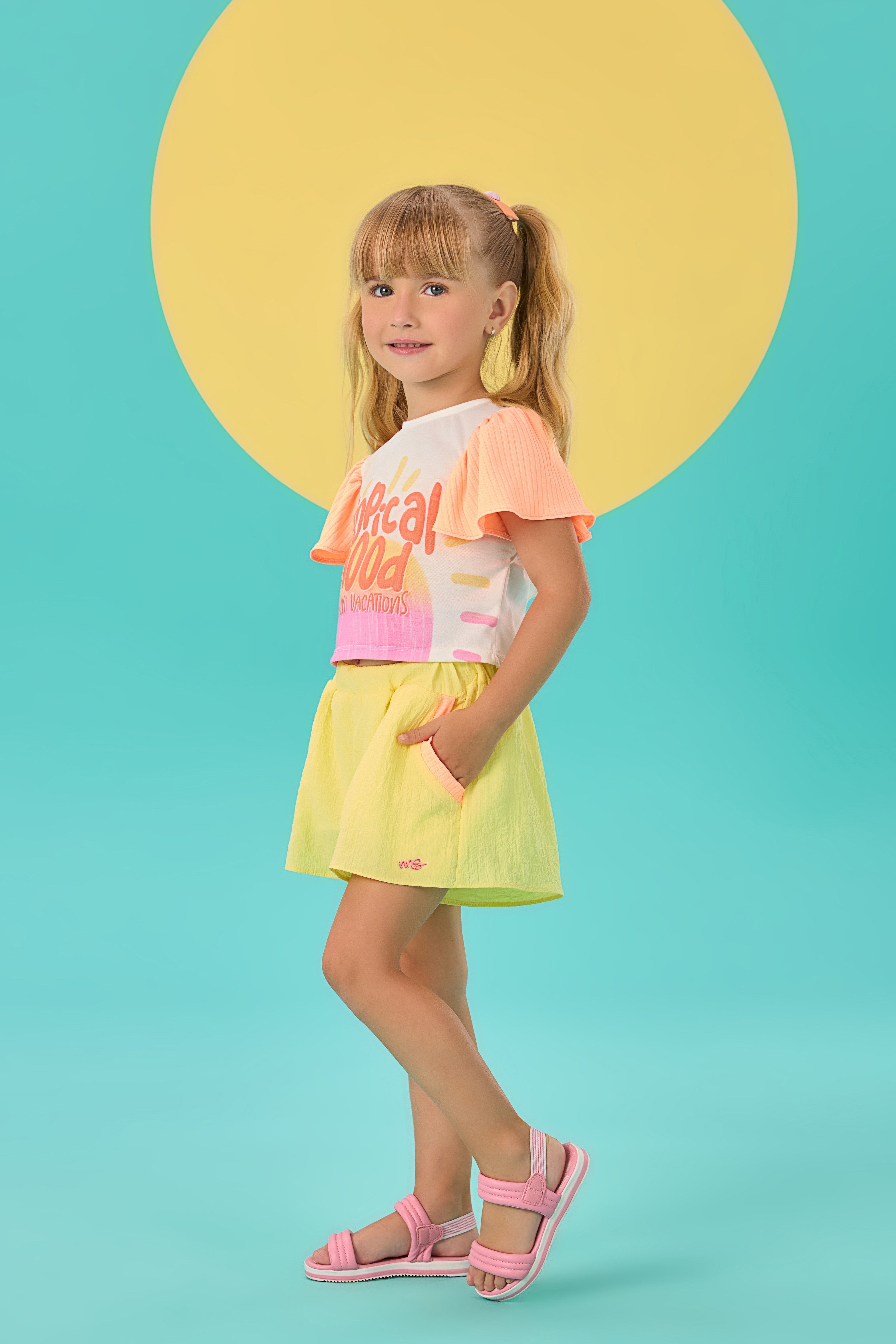 Conjunto Infantil Mon Sucre Verão Com Shorts E Blusa Branca Tropical