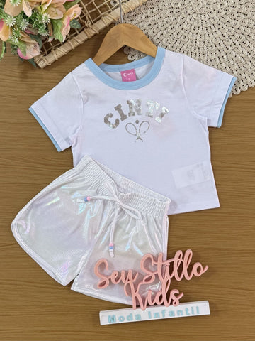 Conjunto Infantil Cinti Verão com Shorts Holográfico e Blusa Branca Sport