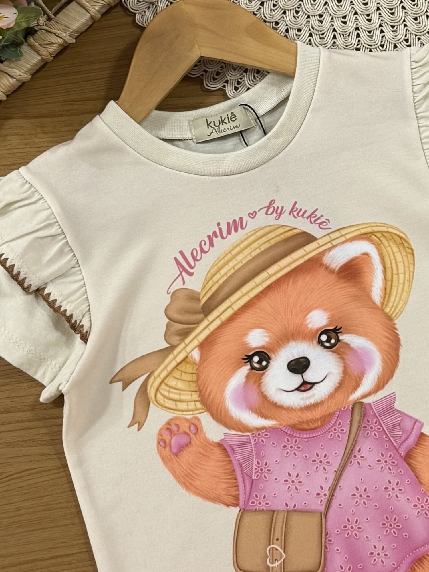 Blusa Infantil Kukiê Verão Bege Pandinha Vermelho