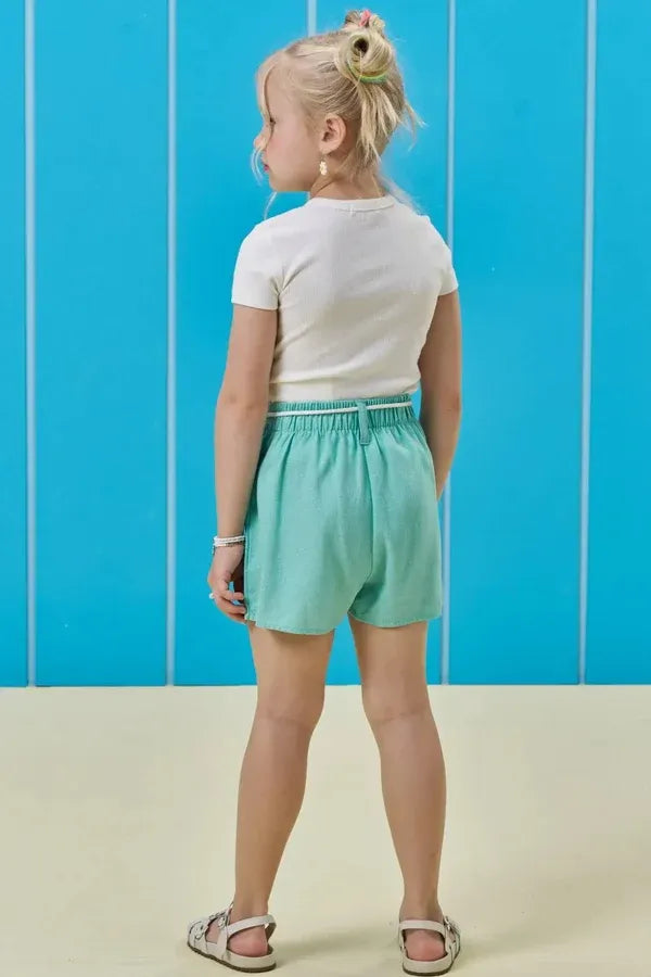 Conjunto Infantil Menina Kukiê com Shorts Saia Verde e Blusa Florzinha