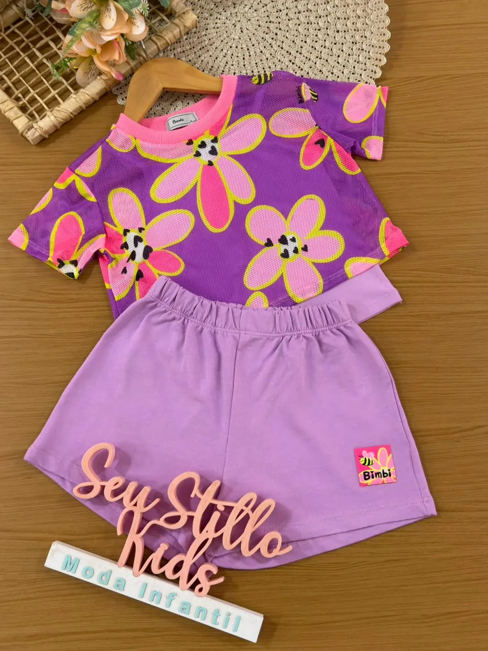 Conjunto Infantil Menina Bimbi com Shorts e Blusa Lilás com Sobreposição em Tela Florida