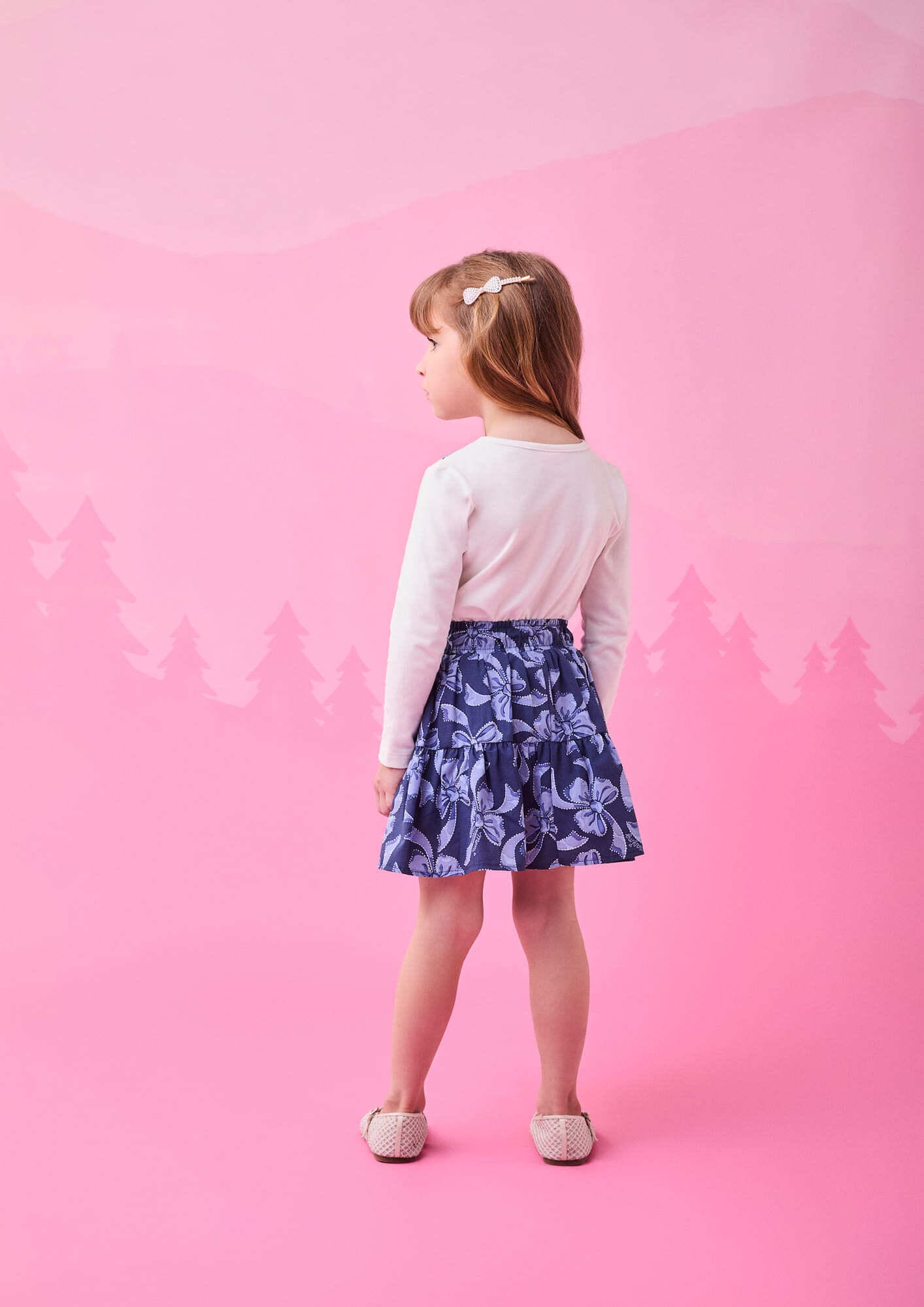Conjunto Infantil Momi Inverno com Saia Azul e Blusa Branca Lacinho