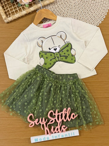 Conjunto Infantil Momi Inverno com Saia em Tule Verde e Blusa Manga Longa Ursinho Laço