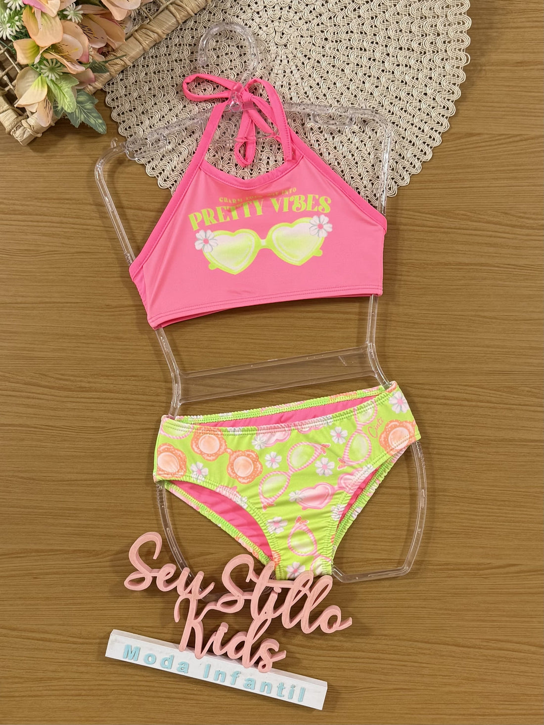 Biquíni Infantil Cinti Verão Rosa com Shorts Verde Neon Pretty Vibes