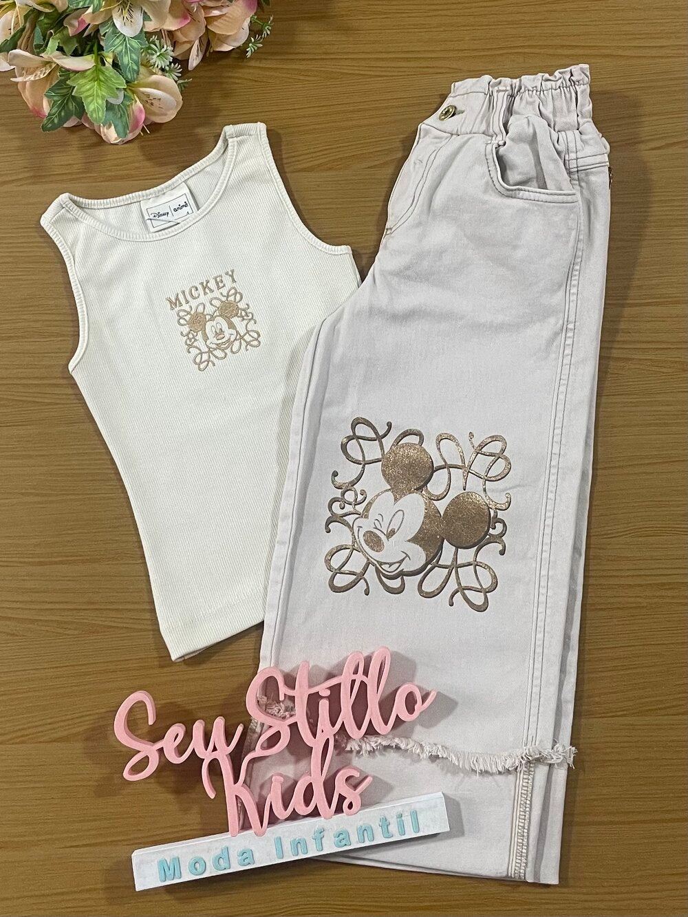 Conjunto Infantil Animê Verão Calça Wide Leg e Regata Mickey Disney