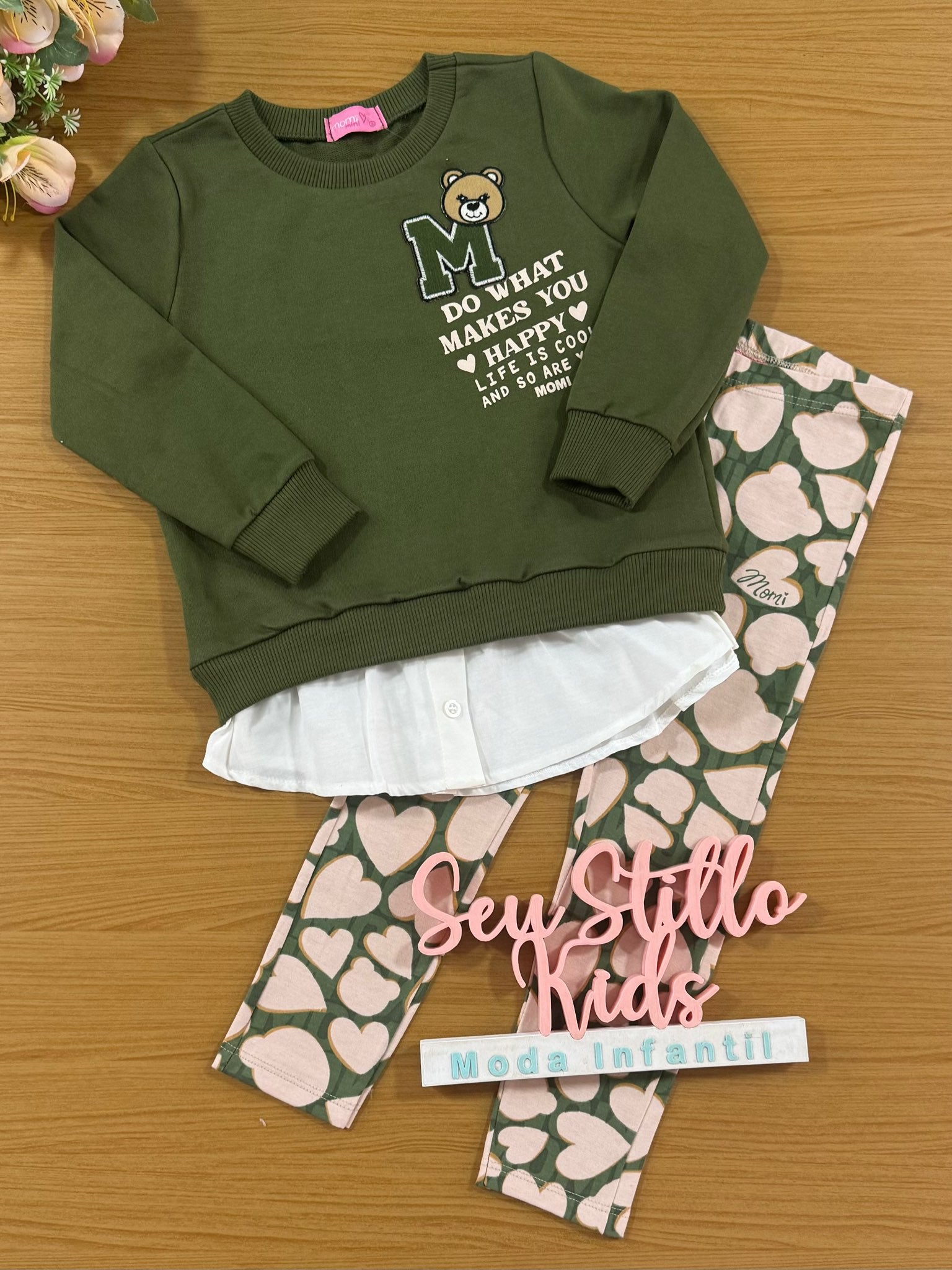 Conjunto Infantil Momi Inverno Calça Corações e Moletinho