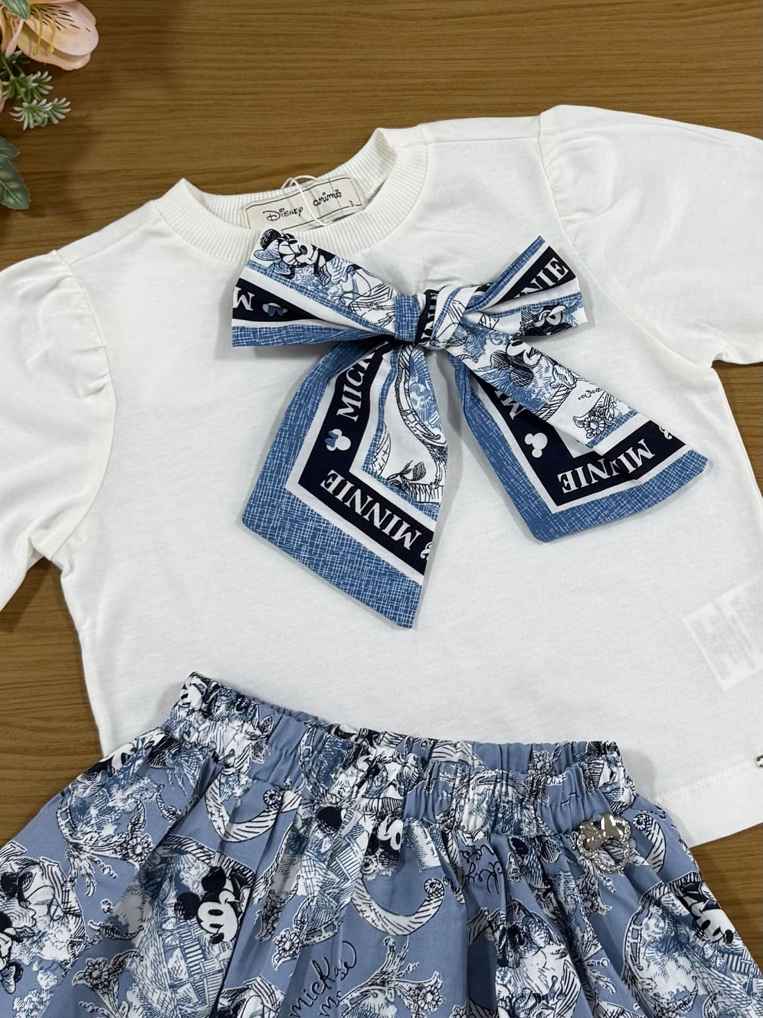 Conjunto Infantil Animê Inverno Saia Azul e Blusa Lacinho Mickey e Minnie Disney
