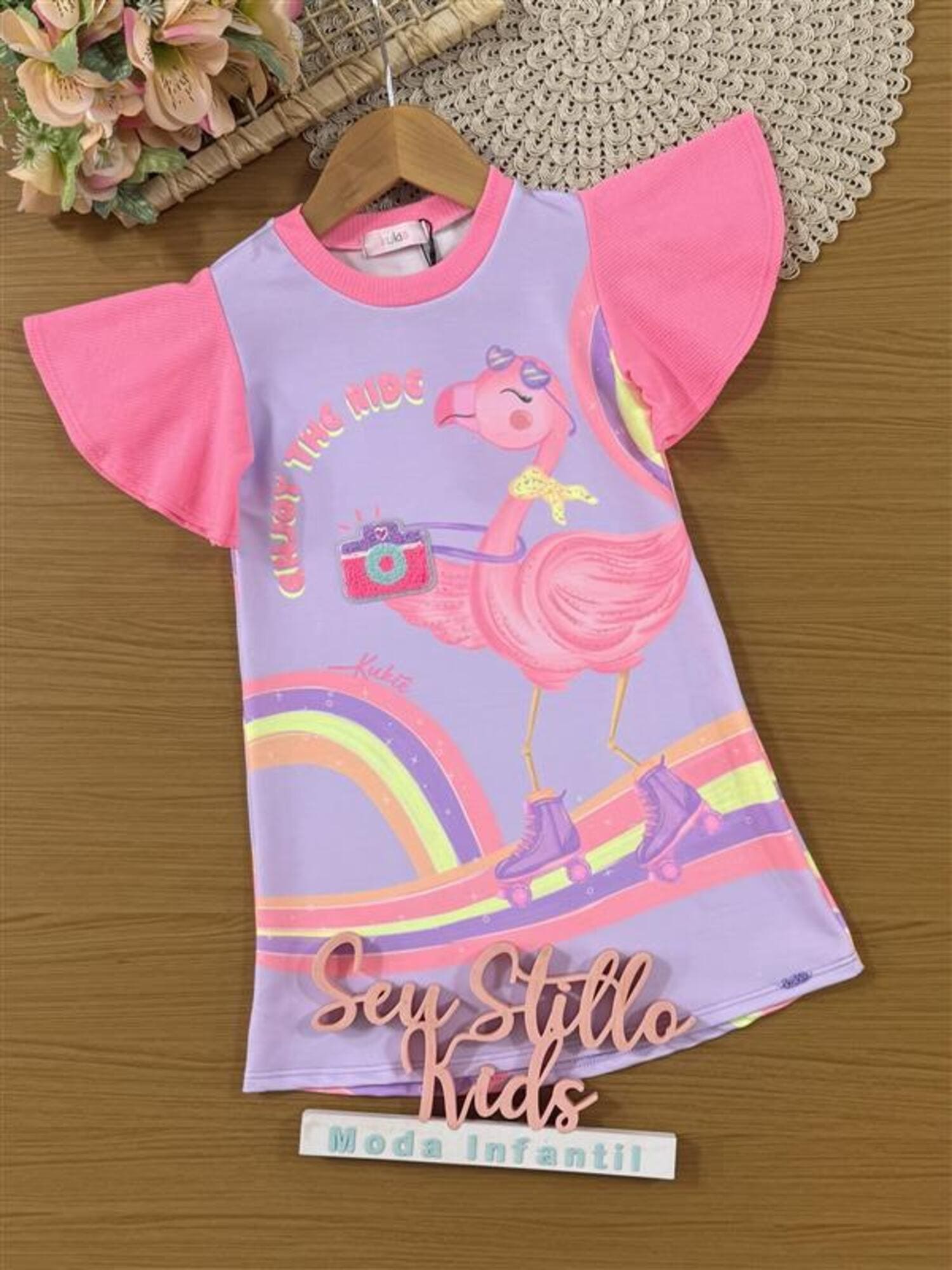 Vestido Infantil Kukiê Verão Lilás Flamingo Arco-íris