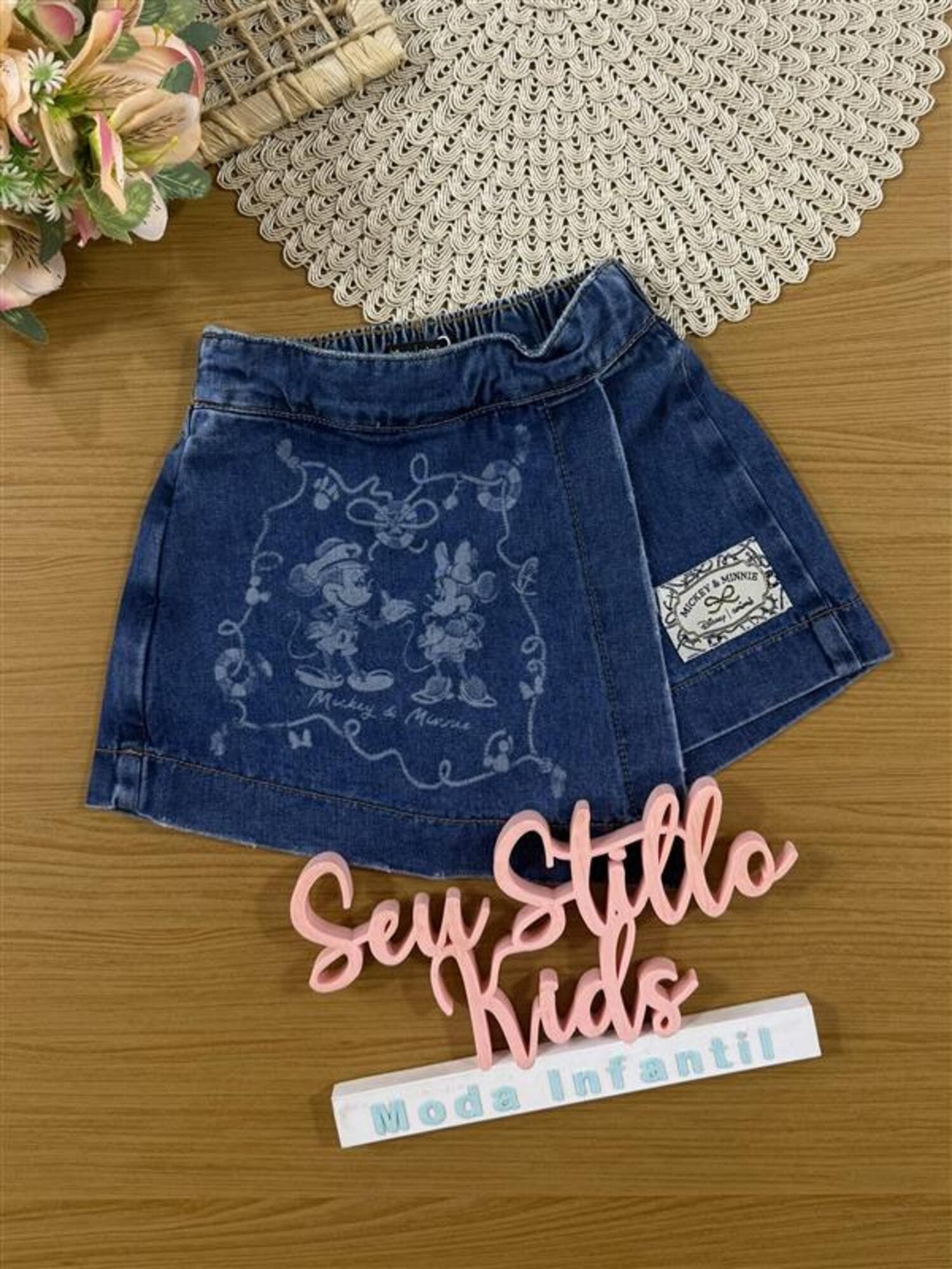 Shorts Saia Infantil Animê Verão Jeans Minnie e Mickey Marinheiros Disney