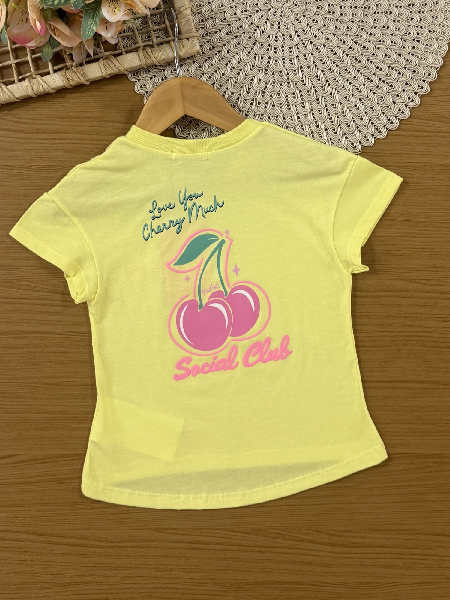 Conjunto Infantil Kukiê Verão com Shorts Ciclista e Blusa Amarela Cerejinha