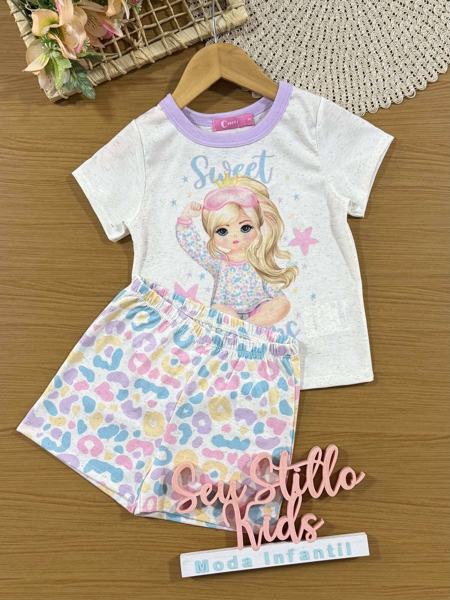 Pijama Infantil Cinti Verão com Shorts e Blusa Off White Princesa