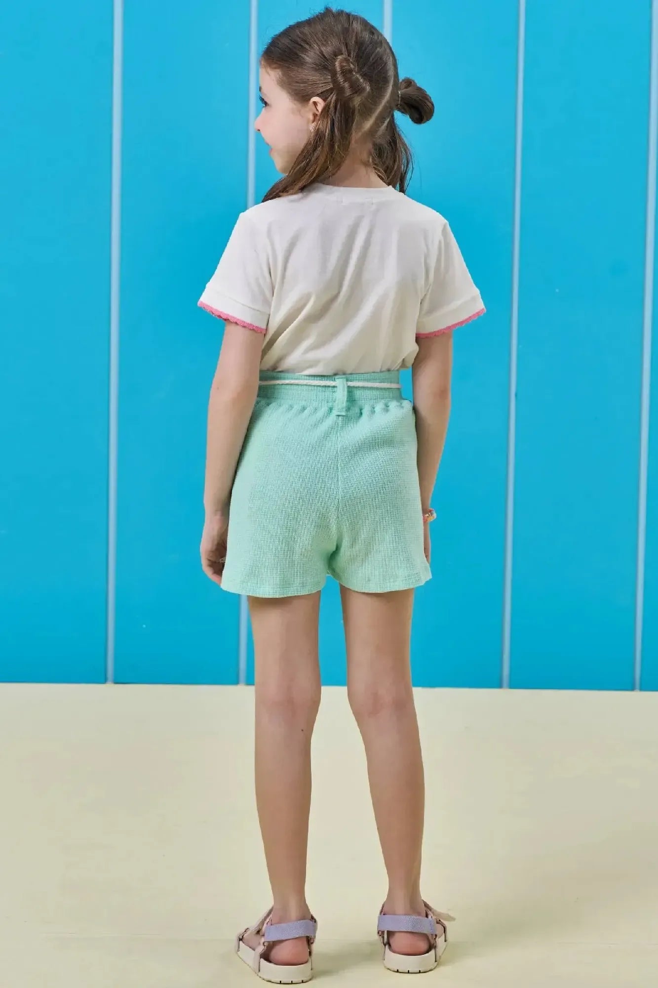 Conjunto Infantil Menina Kukiê com Shorts Saia Azul e Blusa Branca Docinhos