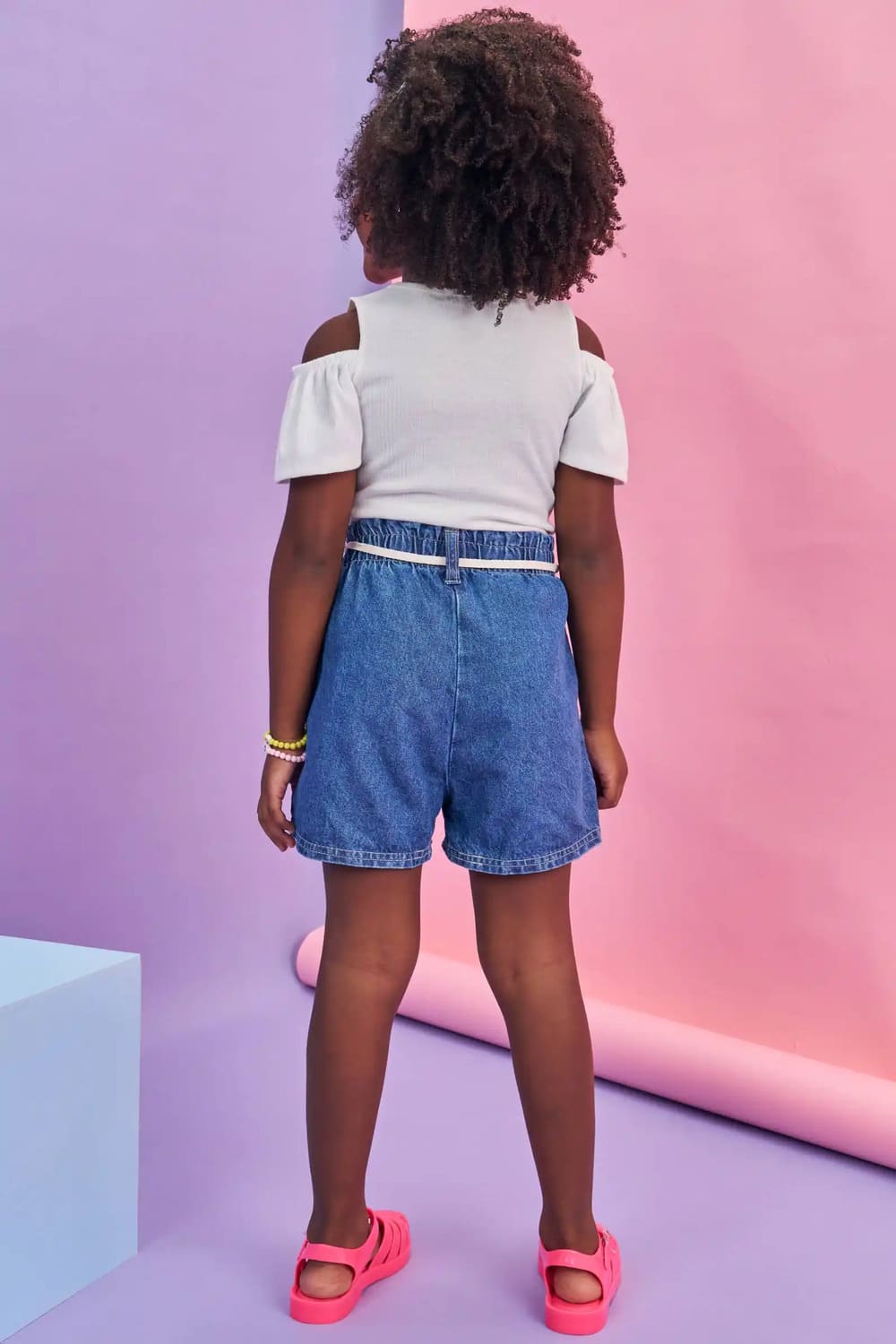 Conjunto Infantil Kukie Verão Shorts Jeans e Blusa Branca Florzinha