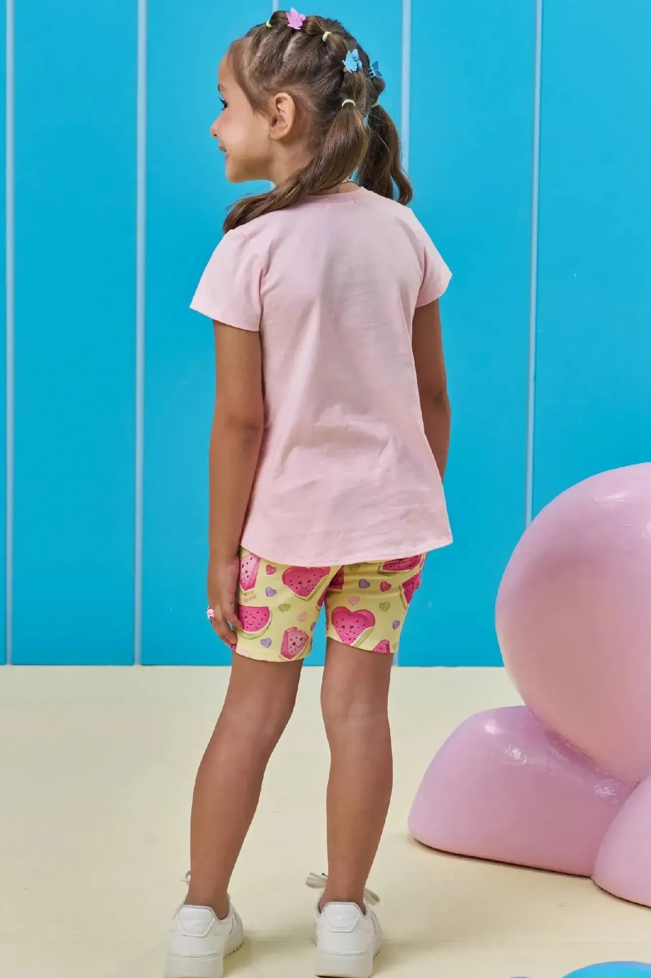 Conjunto Infantil Menina Kukiê com Shorts Amarelo e Blusa Rosa Bolsinha Melancia