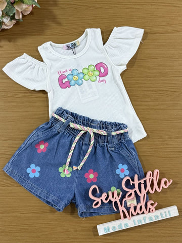 Conjunto Infantil Kukie Verão Shorts Jeans e Blusa Branca Florzinha