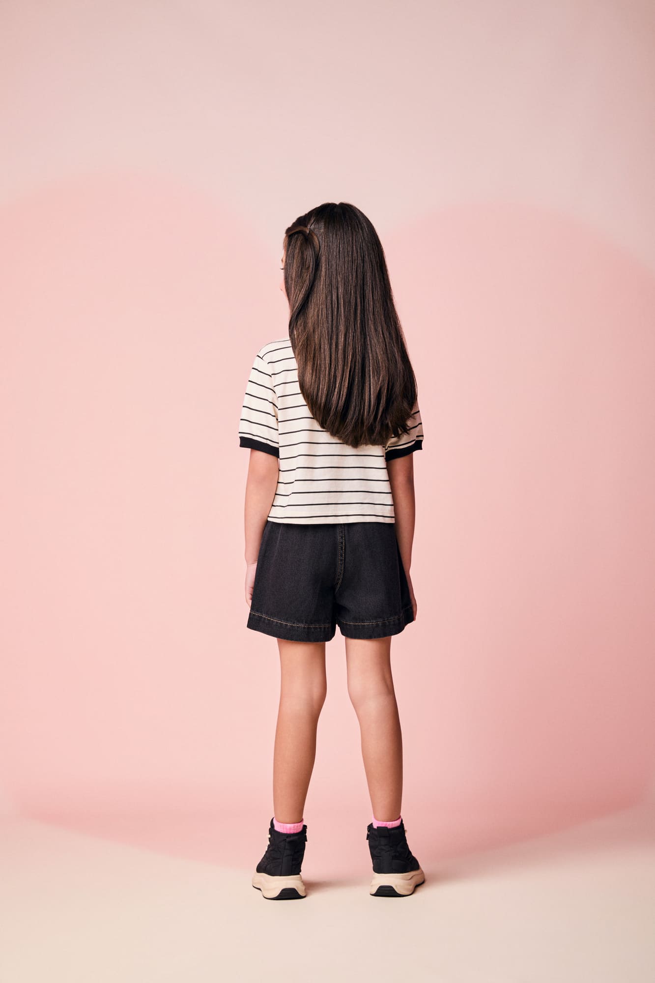 Shorts Infantil Momi Inverno Jeans Preto Hello Kitty
