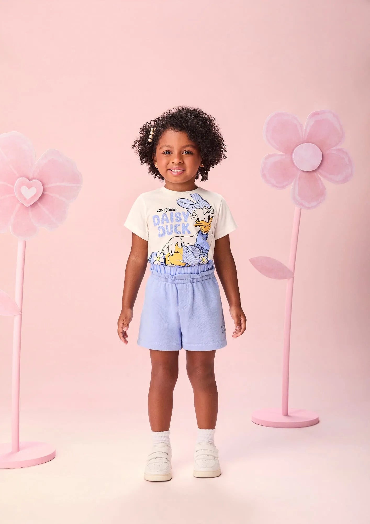 Conjunto Infantil Menina Momi com Shorts Azul e Blusa Branca Daisy Duck Strass Disney