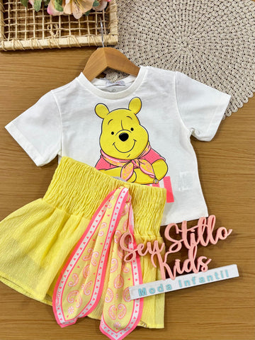 Conjunto Infantil Menina Momi com Saia Amarela e Blusa Ursinho Pooh Strass Disney