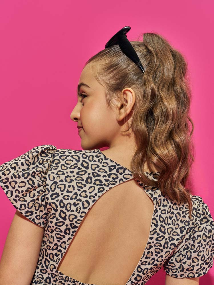 Vestido Infantil Belime Verão Oncinha Corações com Strass