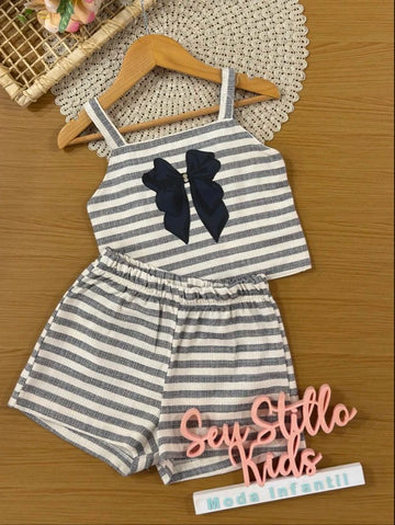 Conjunto Infantil Kukiê com Shorts e Blusa Off White Listrada Lacinho