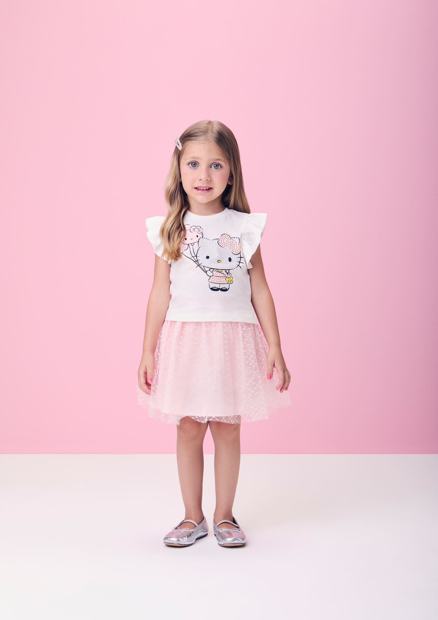 Conjunto Infantil Momi Verão, Saia Rosa e Blusa Branca Hello Kitty com Strass