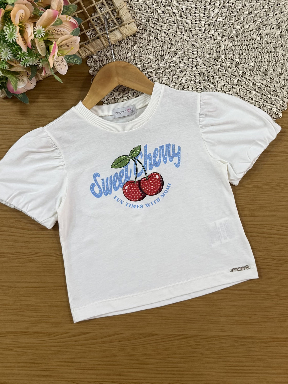 Conjunto Infantil Momi Verão com Short-Saia Azul Listrado e Blusa Branca Cerejinha
