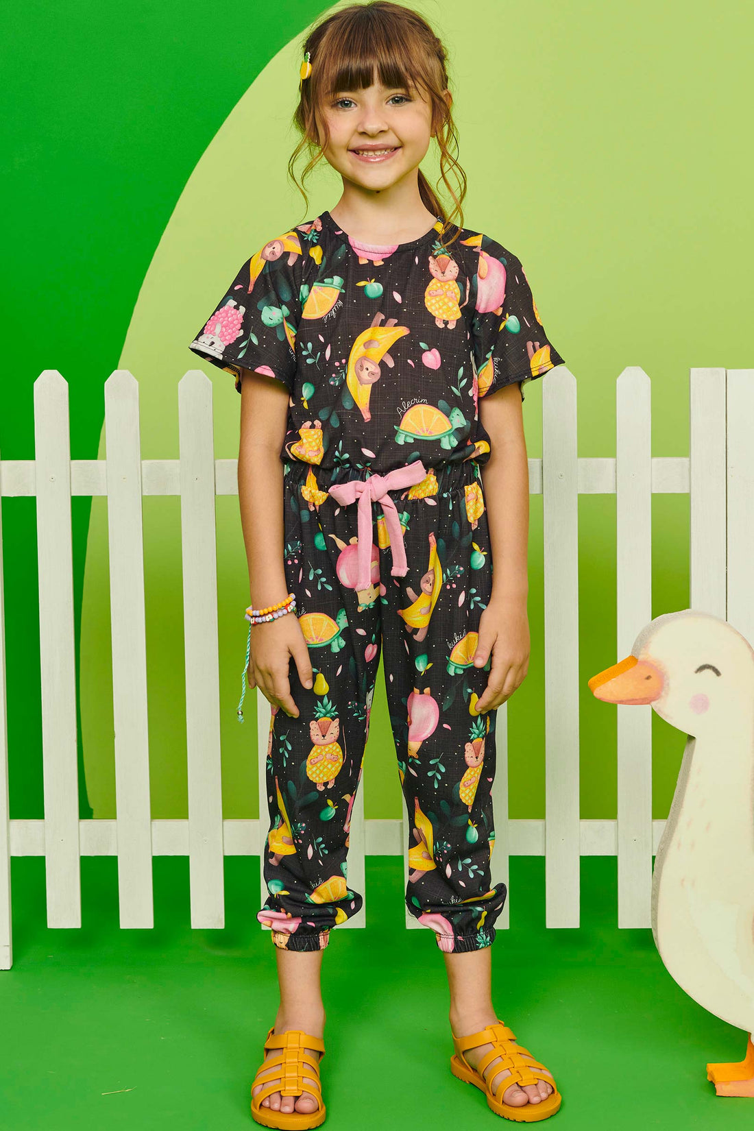 Macacão Infantil Kukie Verão Preto Frutas Divertidas