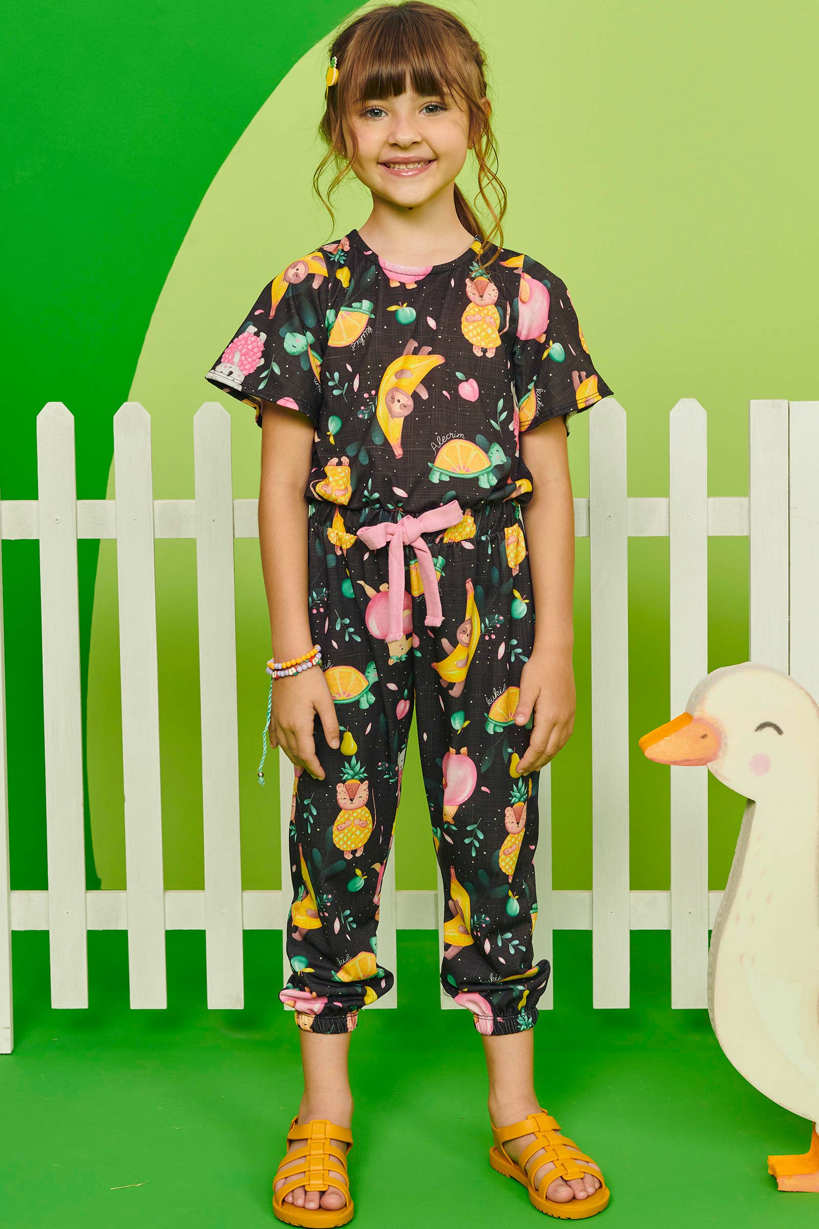 Macacão Infantil Kukie Verão Preto Frutas Divertidas