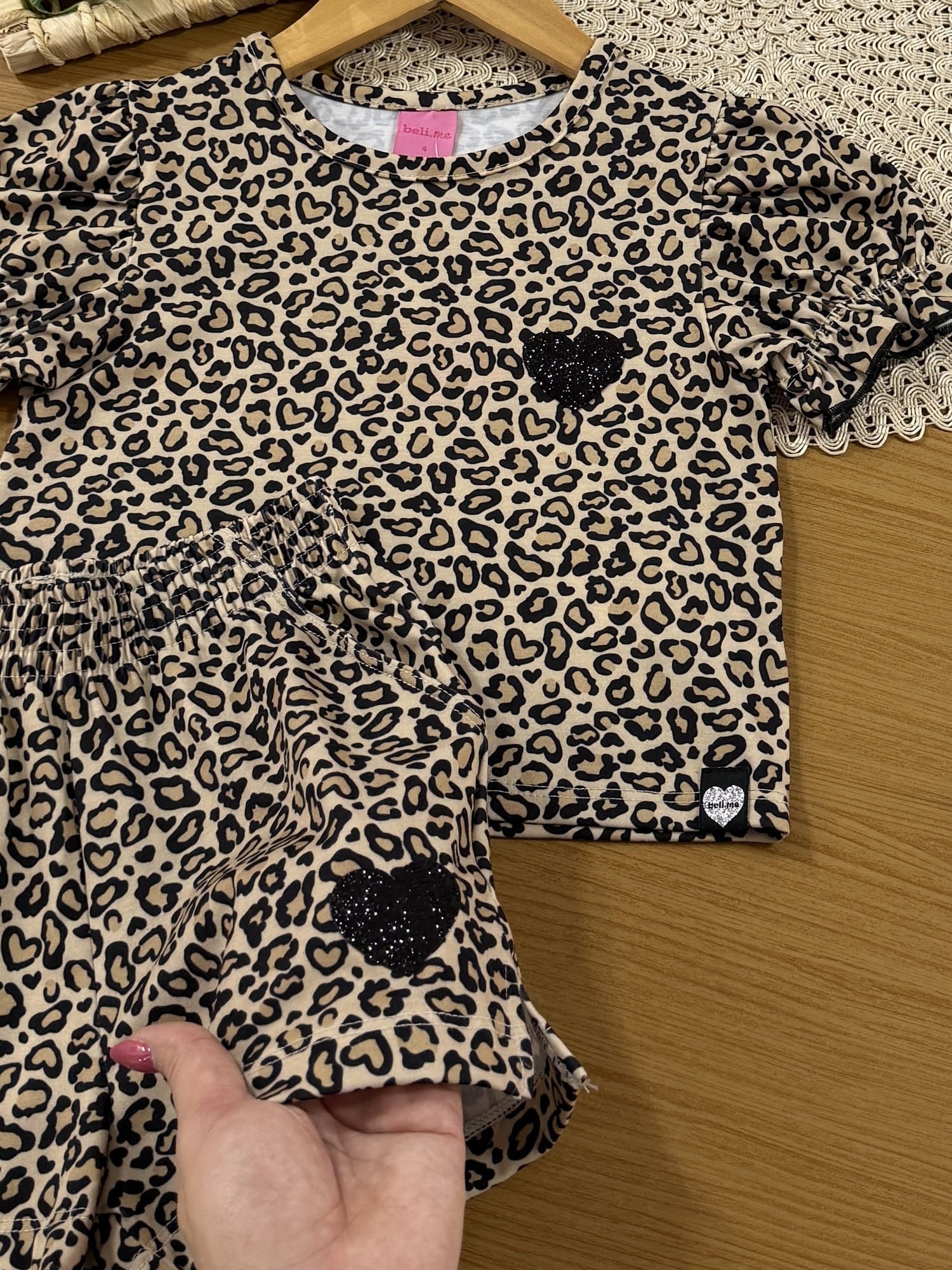 Conjunto Infantil Belime Verão com Shorts e Blusa Oncinha