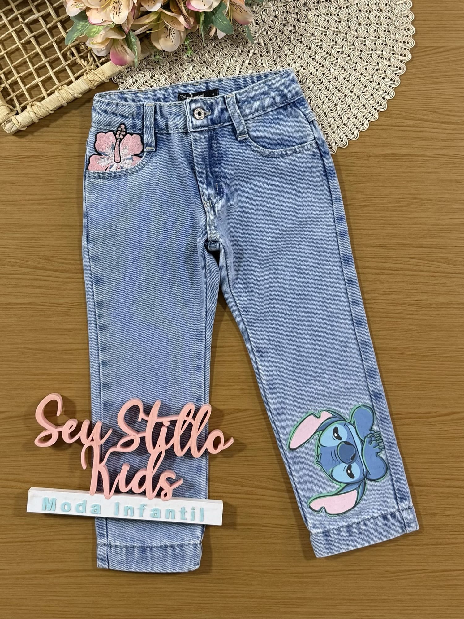 Calça Infantil Animê Inverno Jeans Stitch com Strass Disney