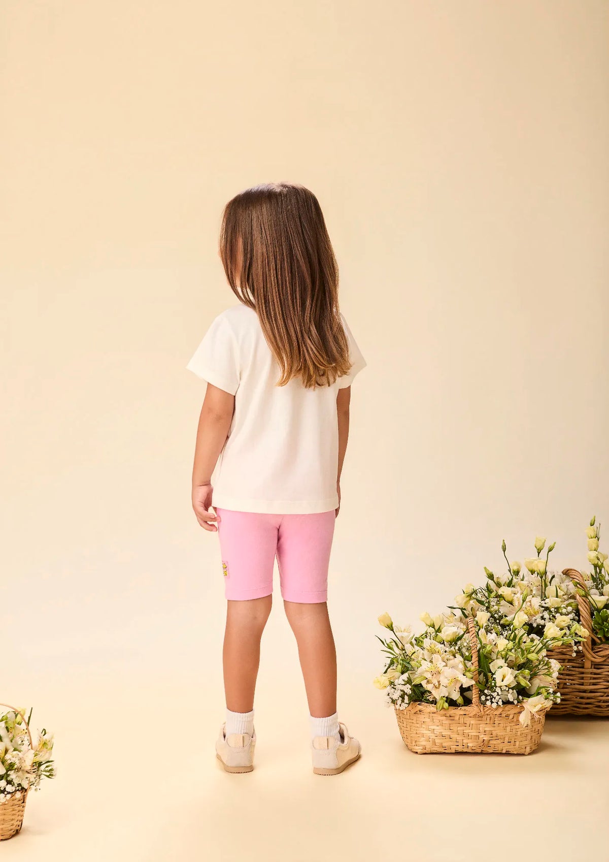 Conjunto Infantil Menina Momi Shorts Ciclista Rosa e Blusa Hello Kitty e My Melody