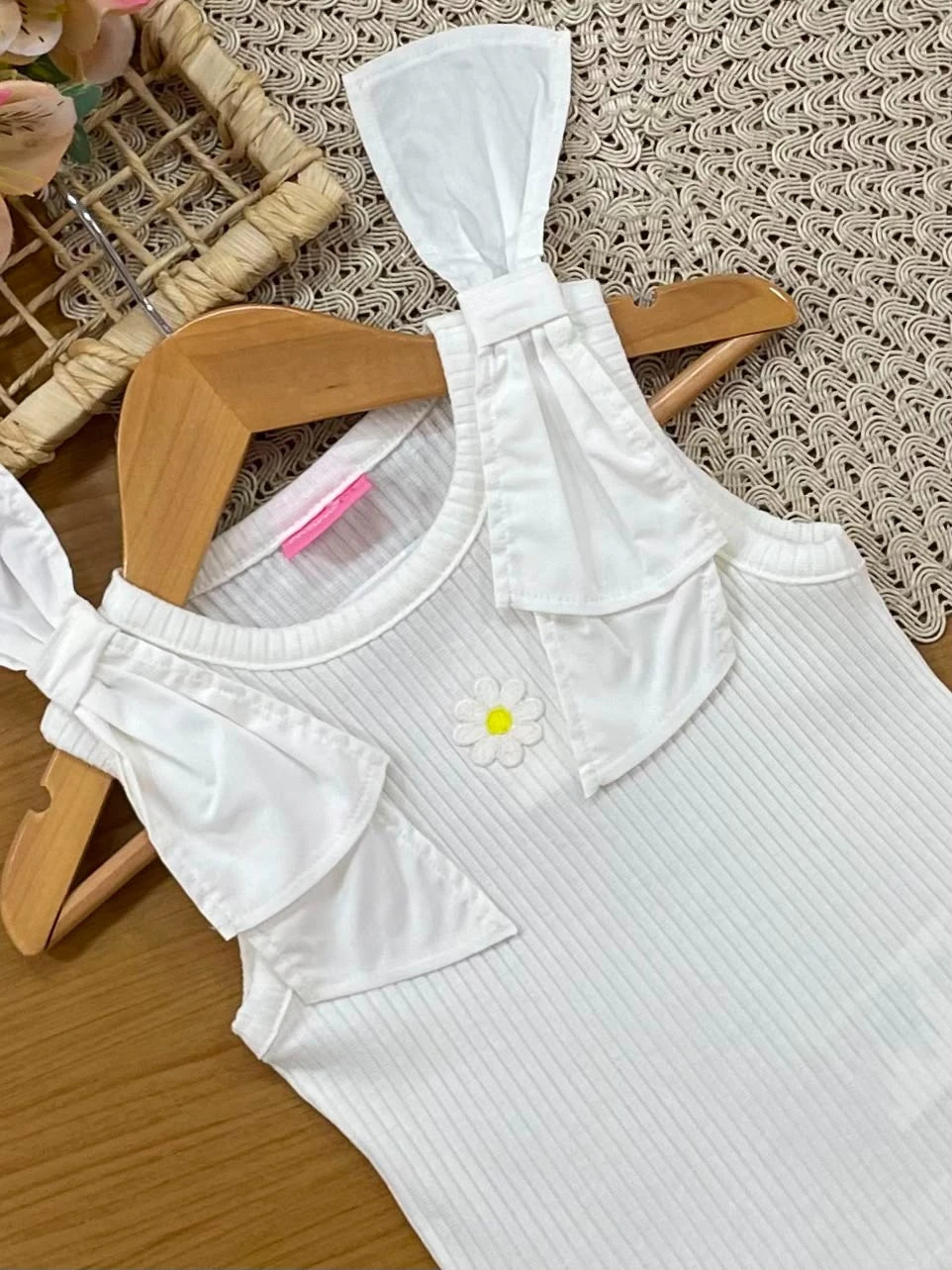 Conjunto Infantil Menina Momi com Saia Azul e Regata Florzinha