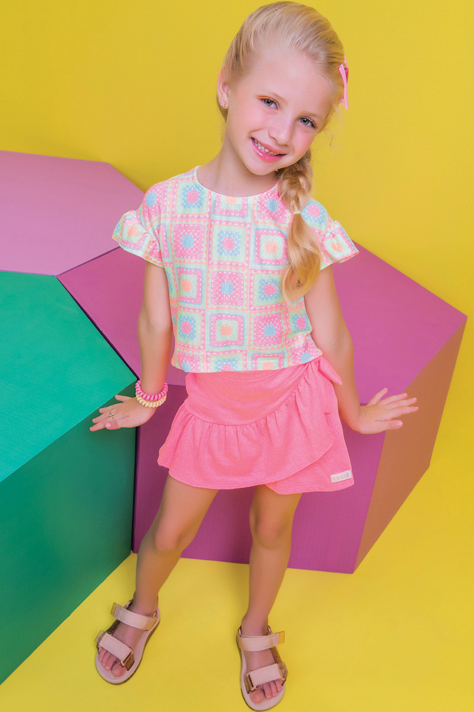 Conjunto Infantil Kukie Verão Com Shorts Saia e Blusa Crochê 3D