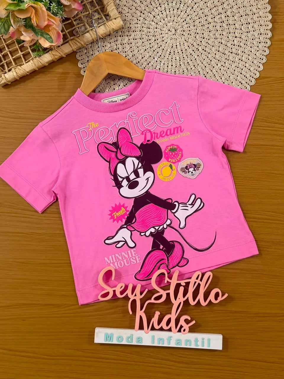 Blusa Infantil Menina Animê Rosa Minnie Disney