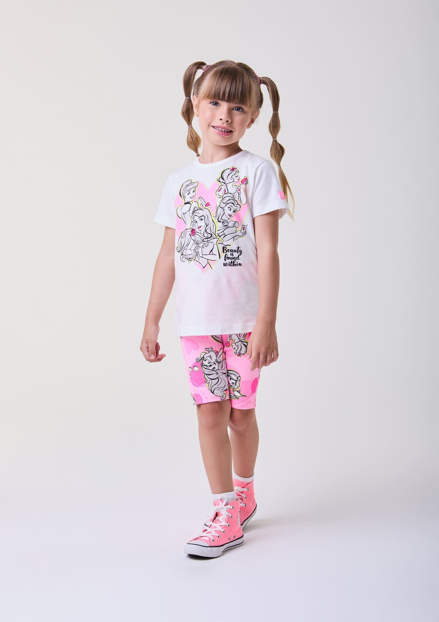 Conjunto Infantil Bimbi Verão com Shorts Ciclista Rosa e Blusa Branca Princesas Disney
