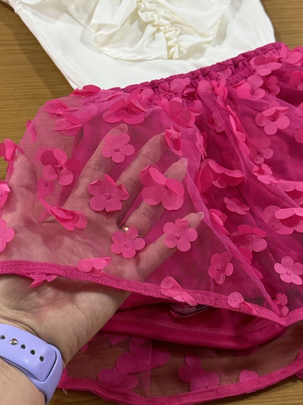 Conjunto Infantil Animê Verão Saia Pink Tule Flor e Blusa Off