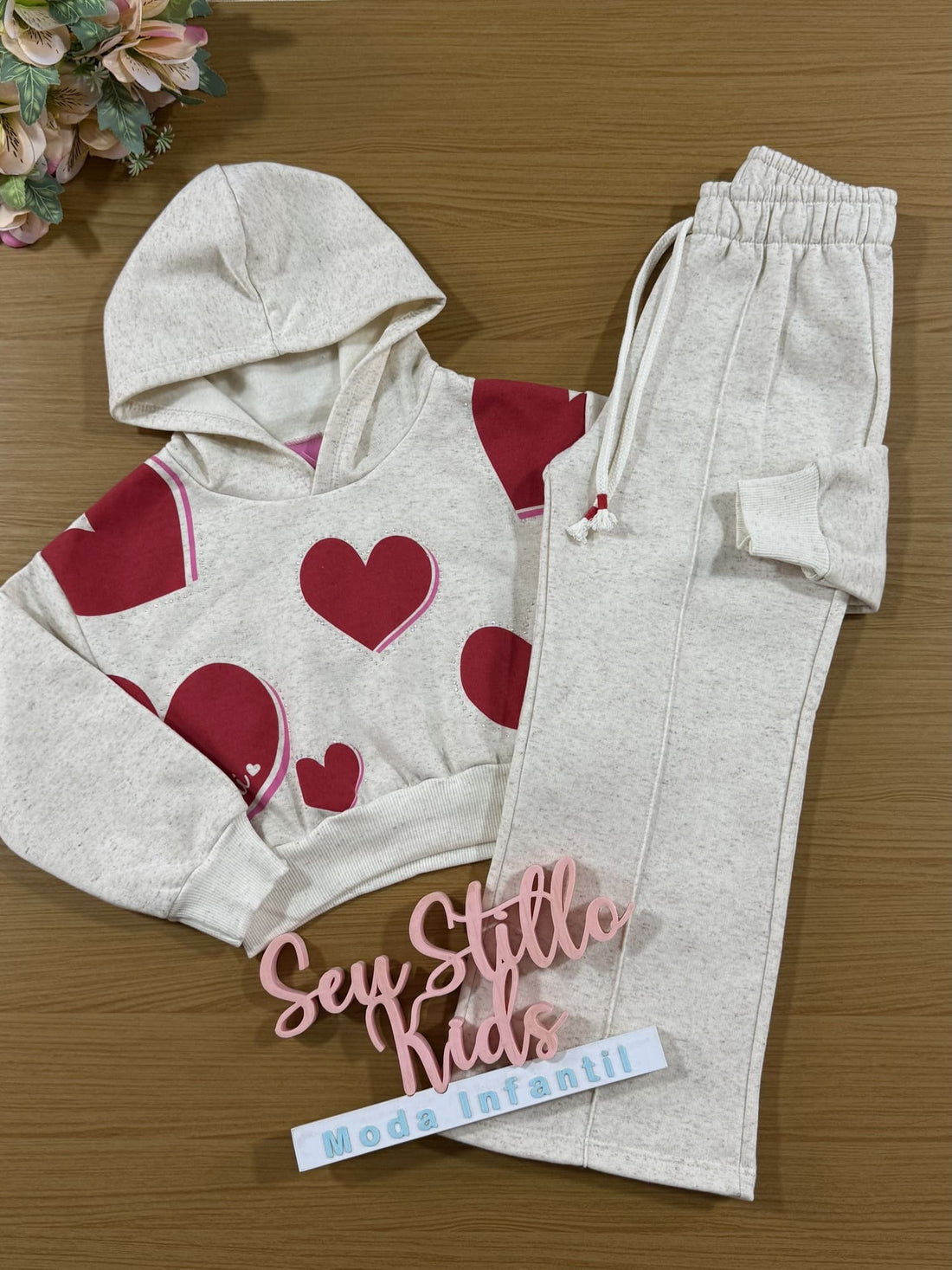 Conjunto Infantil Cinti Inverno Calça Wide Leg E Moletom Flanelado Coração