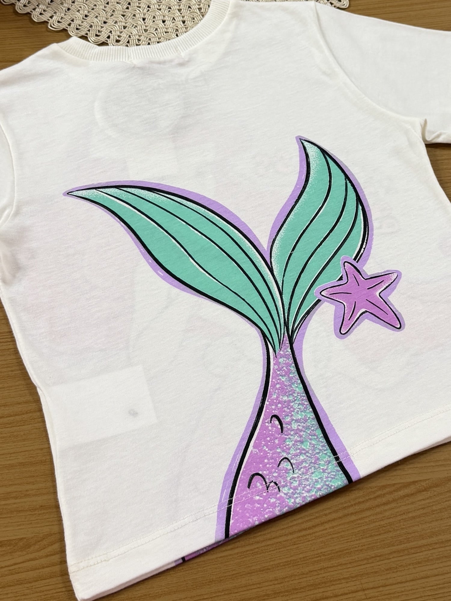Blusa Infantil Momi Verão Branca Ariel com Strass Disney