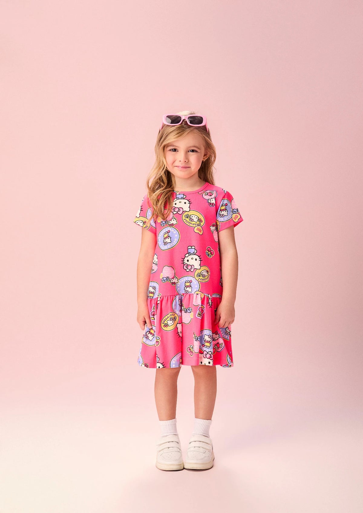 Vestido Infantil Momi Rosa Etiquetas Hello Kitty