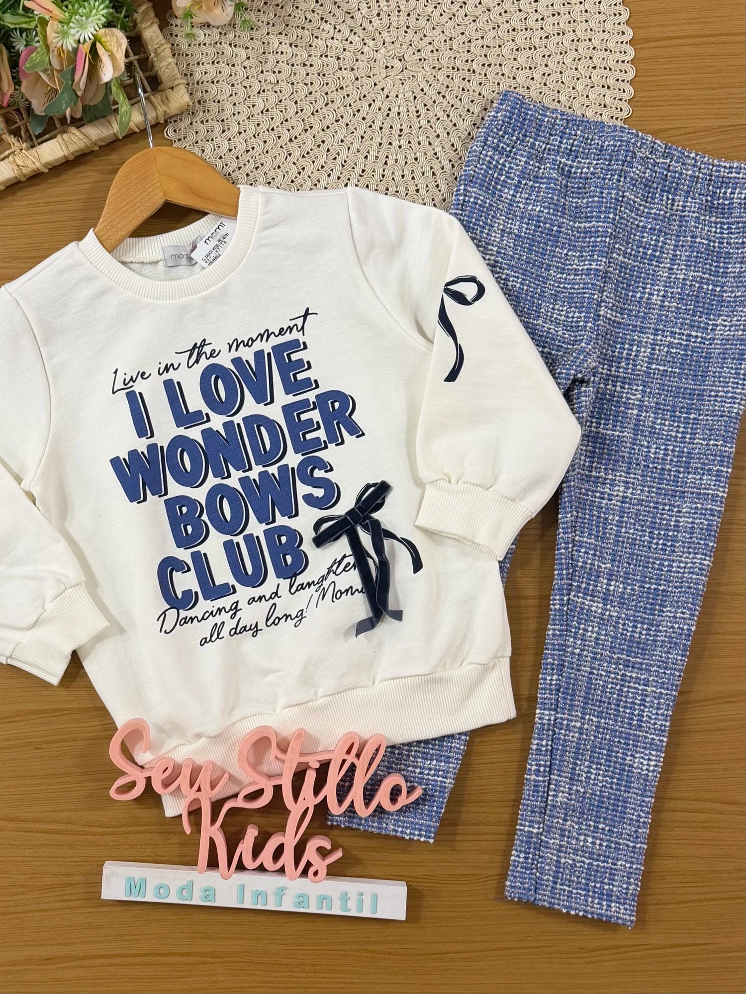Conjunto Infantil Momi Inverno com Calça Legging Azul e Moletom sem Flanela Lacinho Love