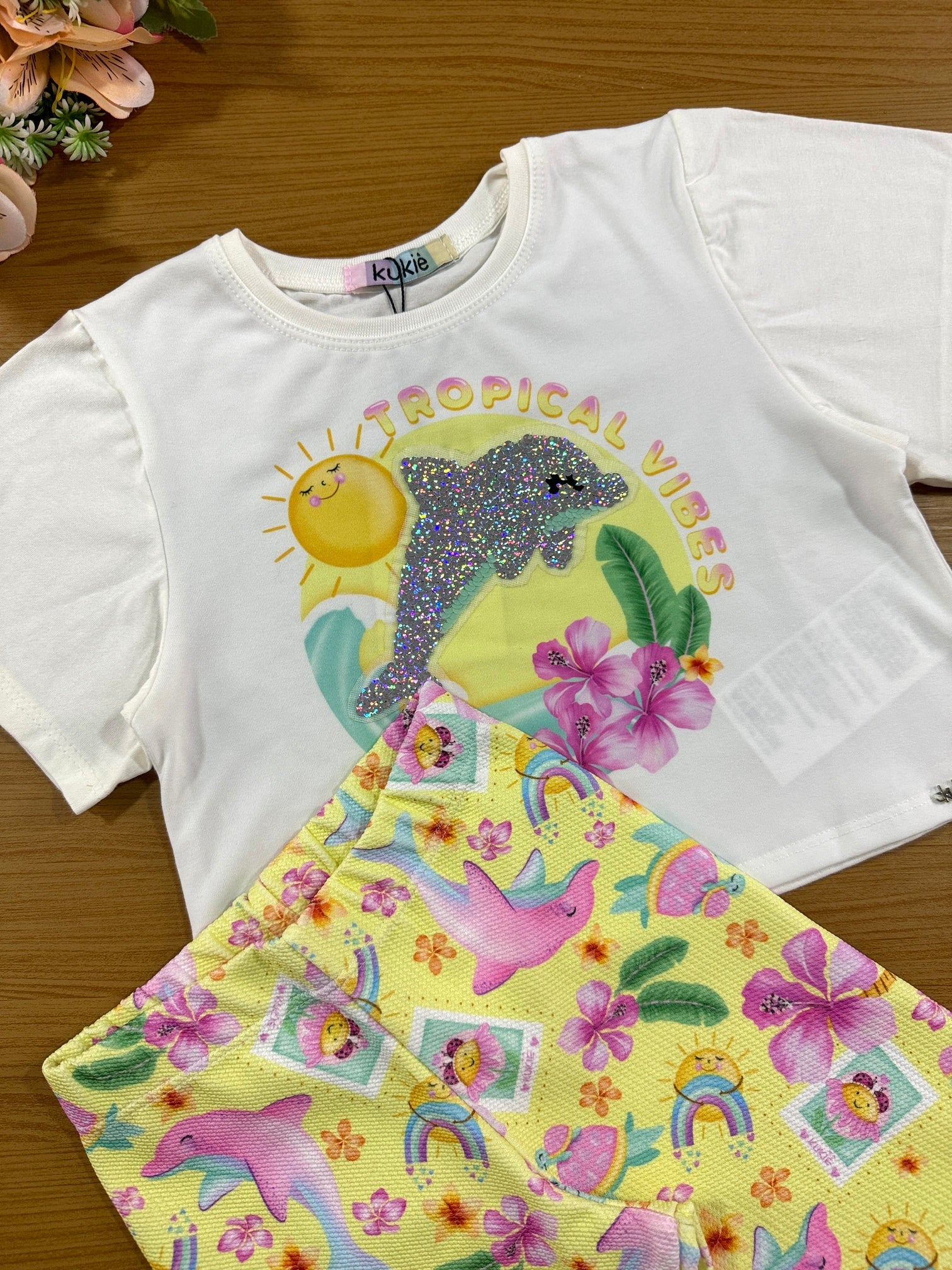 Conjunto Infantil Kukie Verão Shorts Ciclista e Blusa Golfinho
