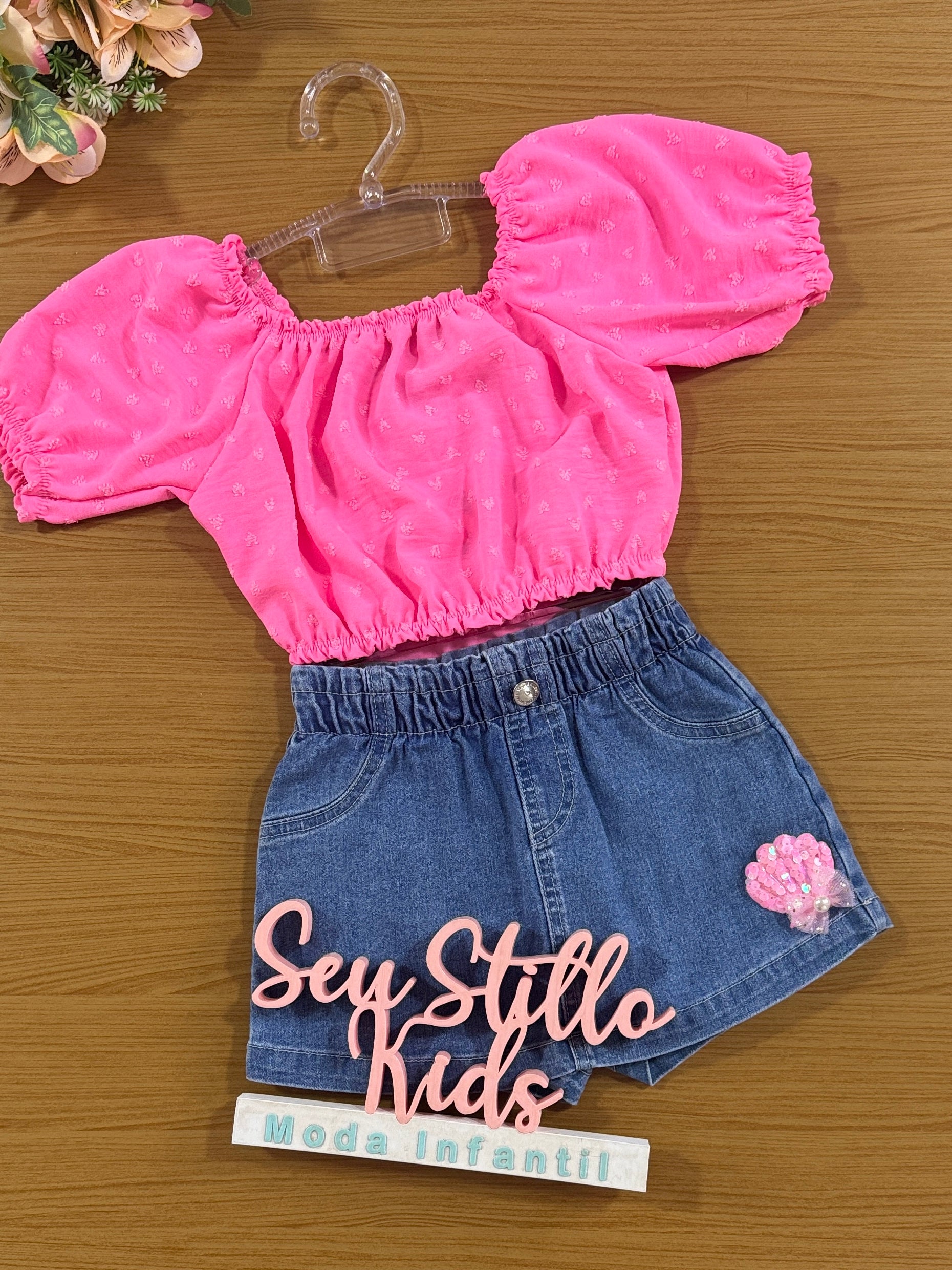 Conjunto Infantil Kukie Verão Shorts Saia Jeans e Blusa Rosa