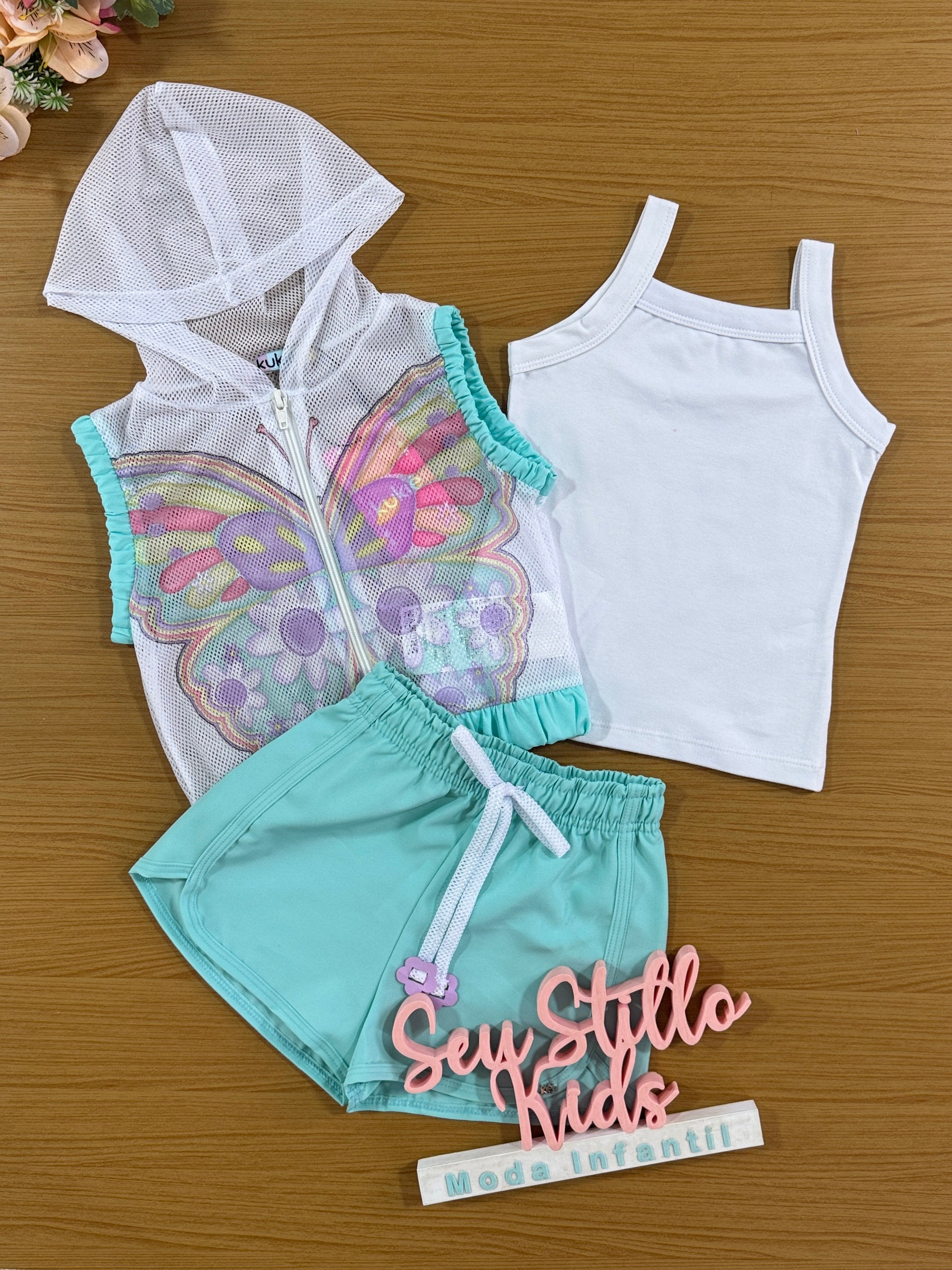 Conjunto Infantil Kukie Verão Shorts Verde, Top e Colete Borboleta