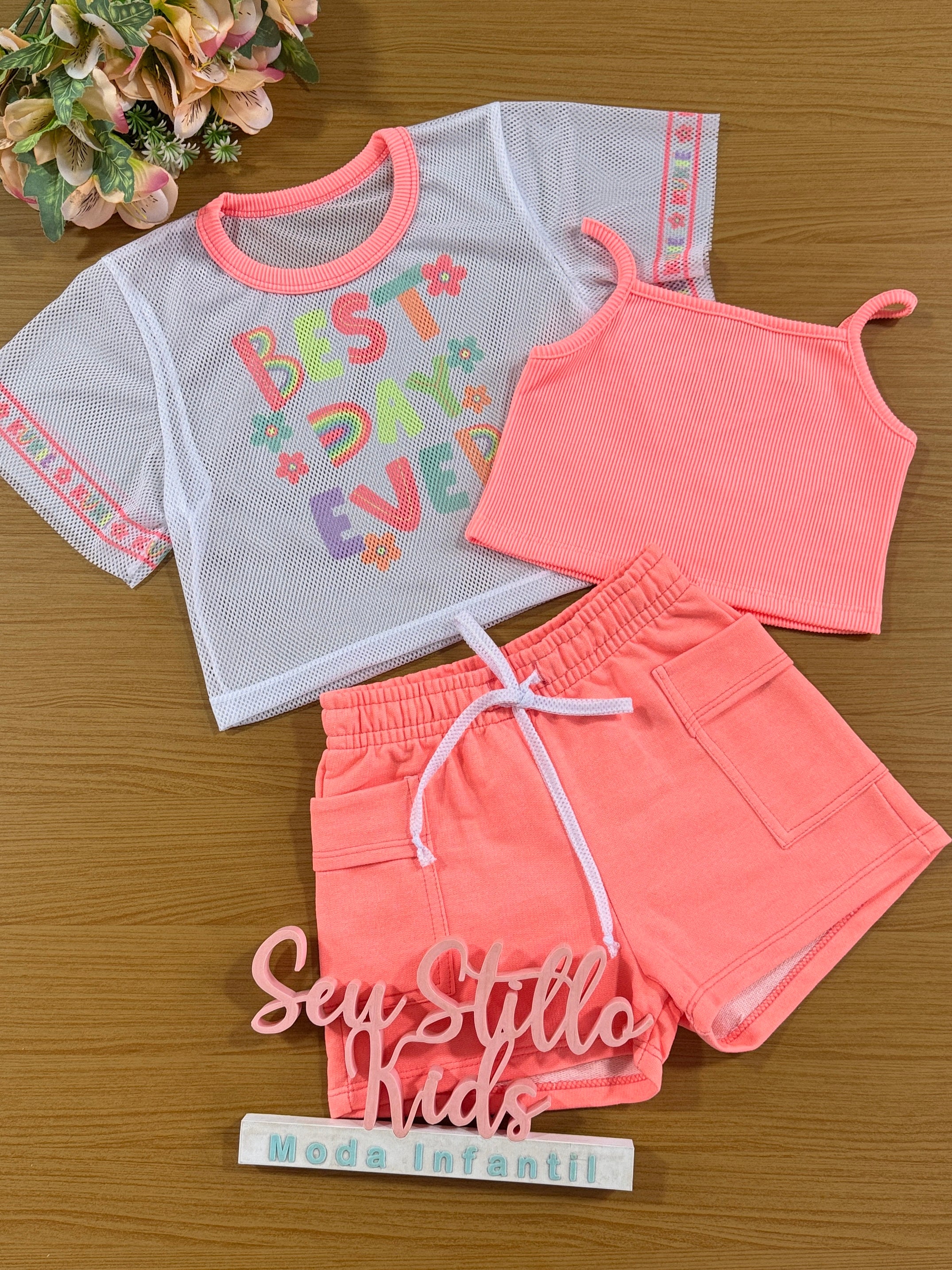 Conjunto Infantil Kukie Verão Shorts Coral, Top e Sobreposição Best
