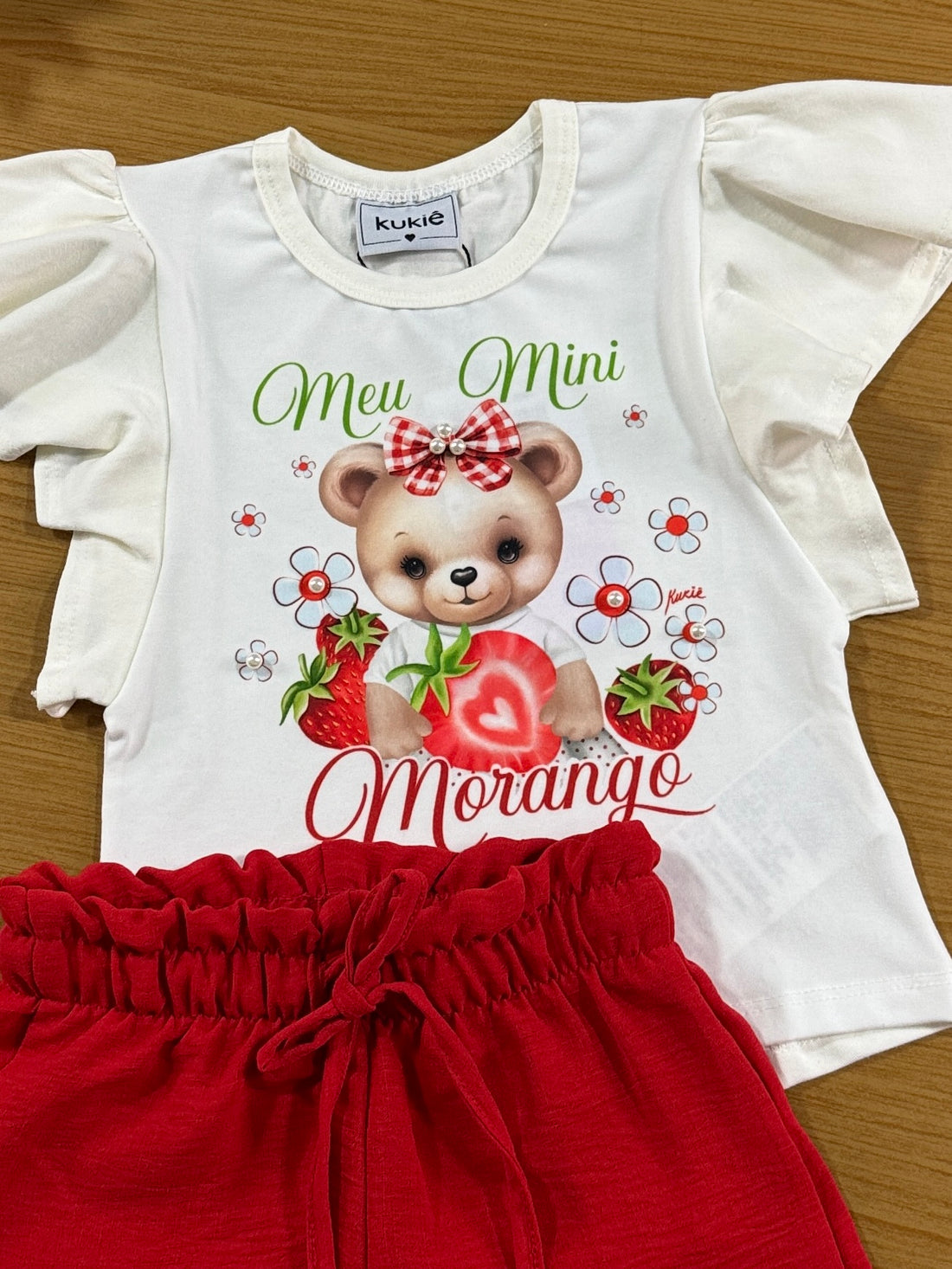 Conjunto Infantil Kukie Verão Shorts e Blusa Ursinha Morango