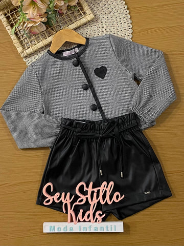 Conjunto Infantil Kukiê Inverno com Shorts Preto e Jaqueta Pied de Poule